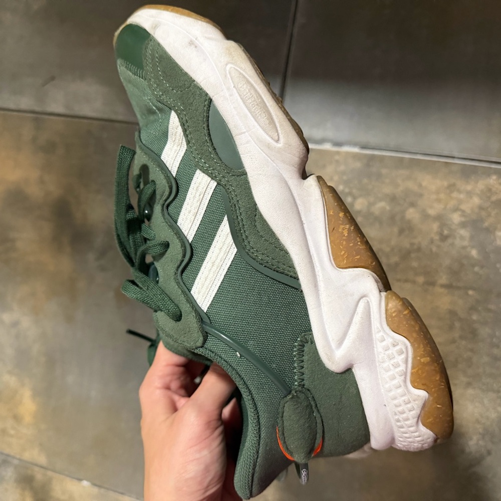 Adidas - Picture 2 of 2
